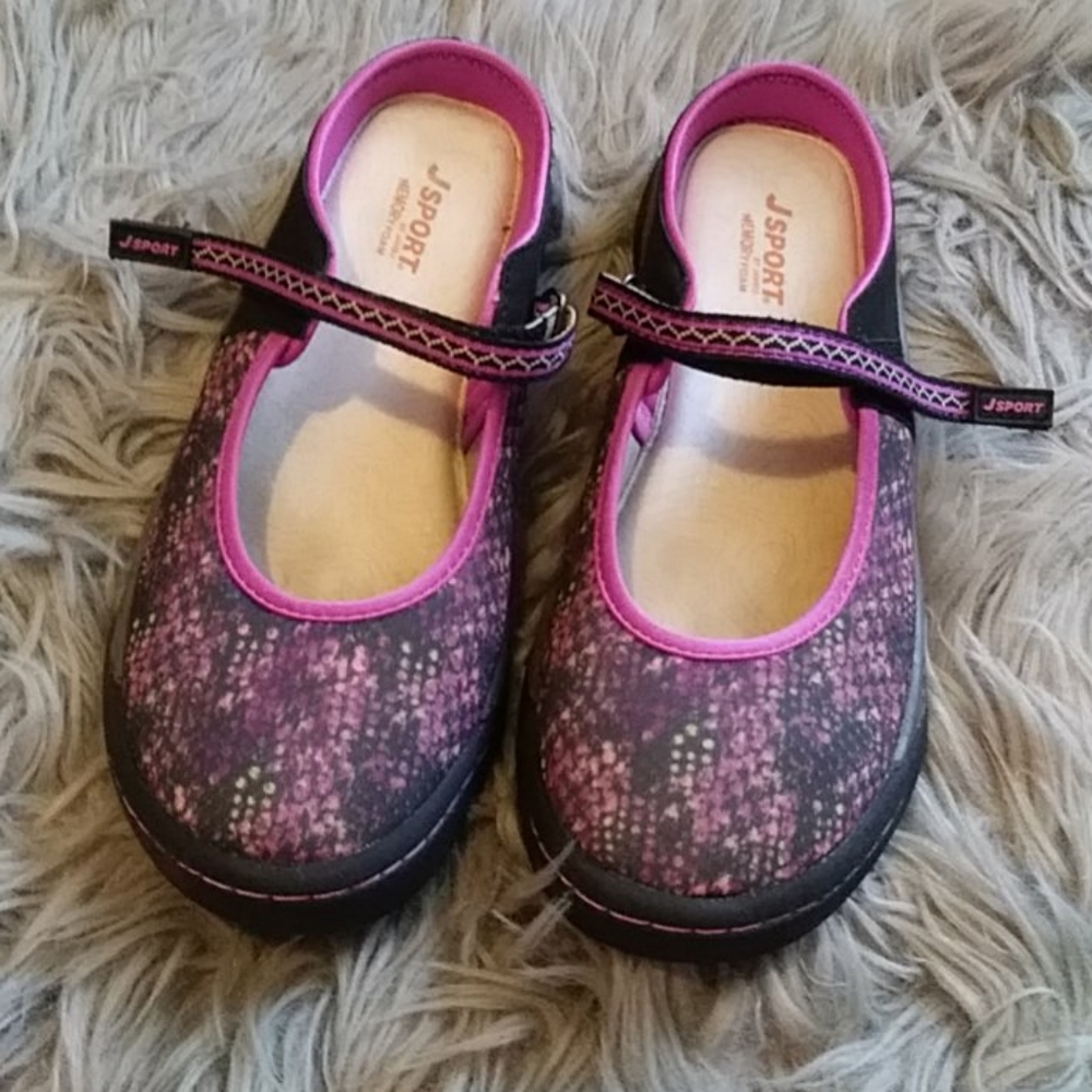 Jambu memory foam slip on shoes.